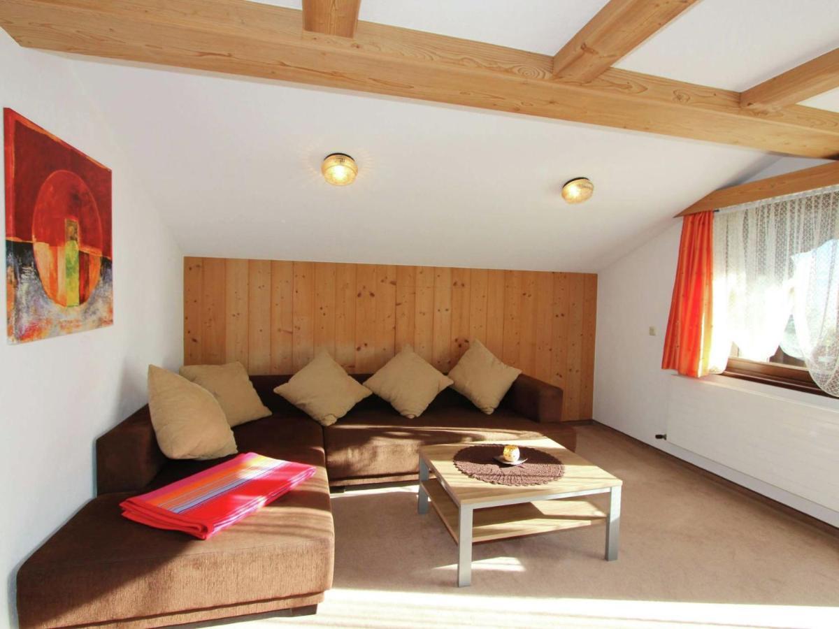 Splendid Apartment In Fugen Near Ski Area Uderns Exterior photo
