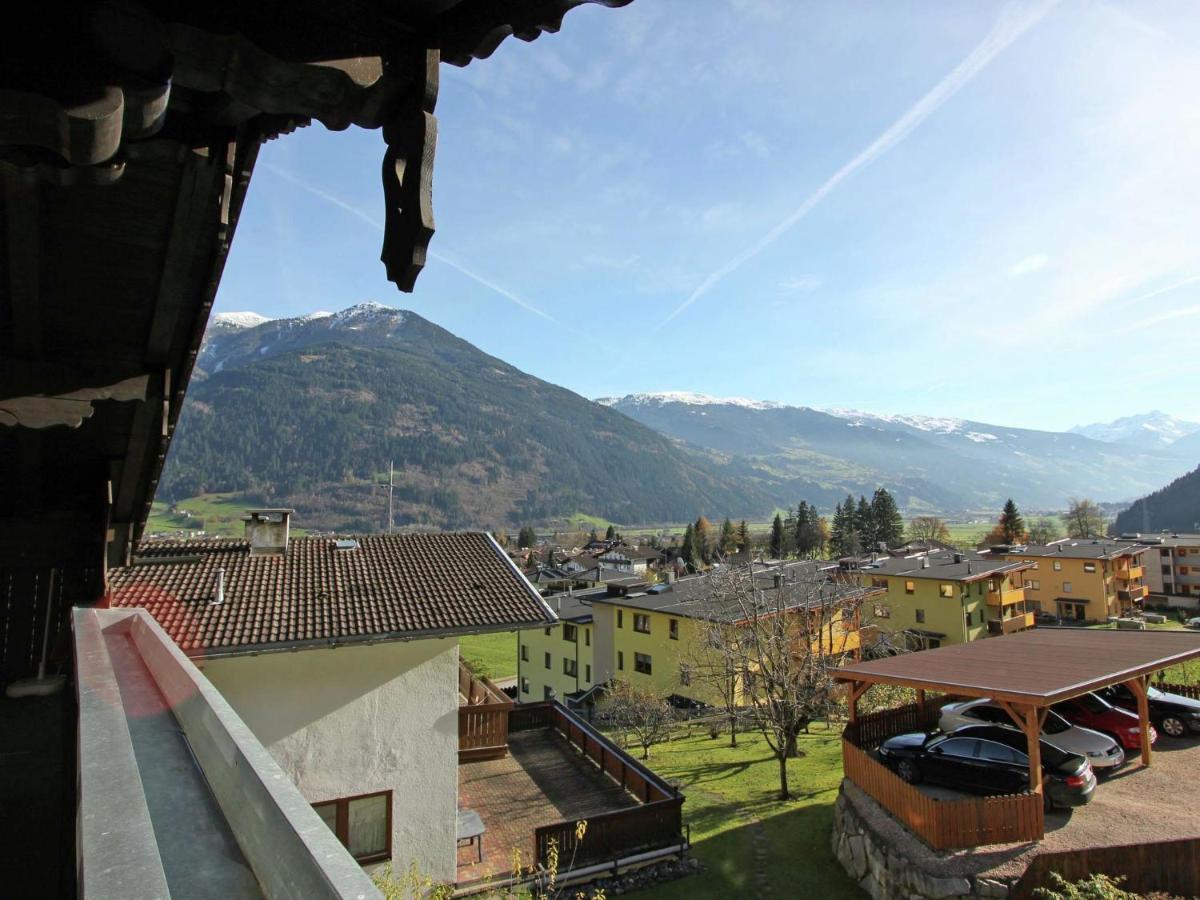Splendid Apartment In Fugen Near Ski Area Uderns Exterior photo